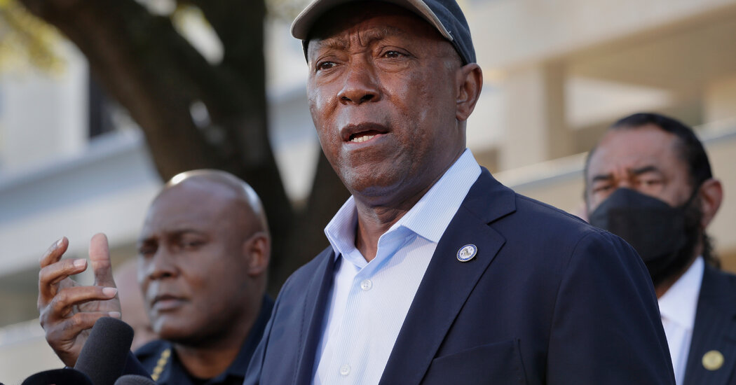 Sylvester Turner, Congressman and Former Houston Mayor, Dies at 70