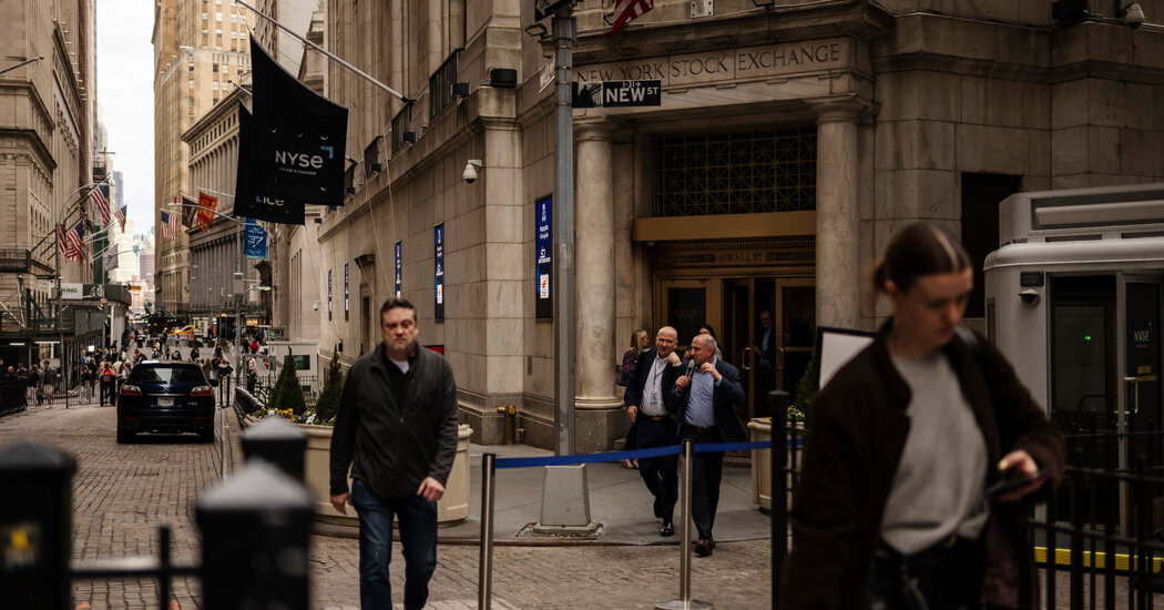 Wall Street’s Decision Makers Brace for More Chaos After Markets Plunge